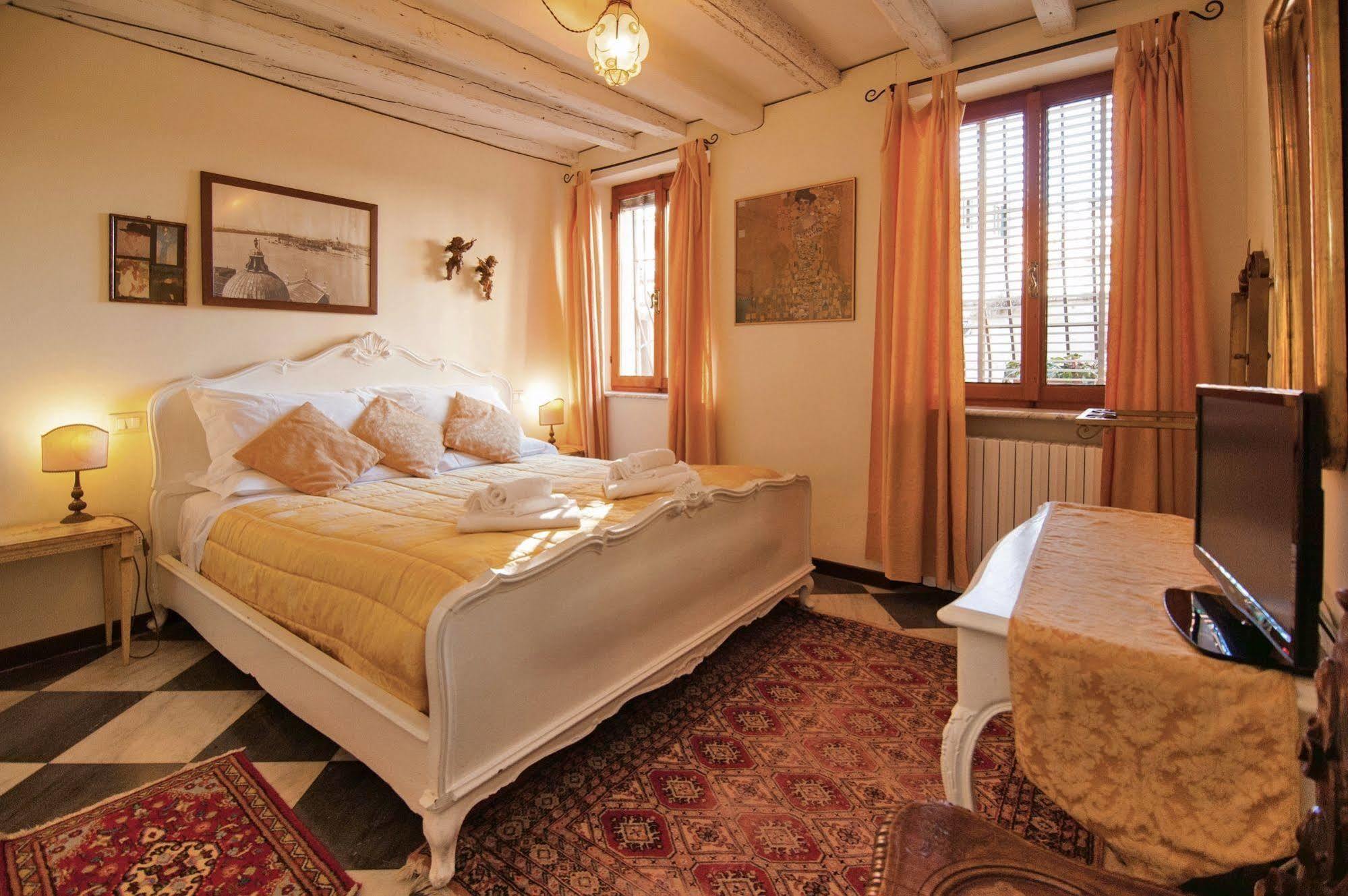 Bed & Breakfast 3749 Pontechiodo Venedig